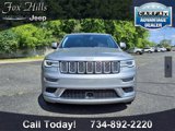 Used 2019 Jeep Grand Cherokee Summit w/ Platinum Series Group image 2