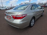 Used 2017 Toyota Camry XLE image 3
