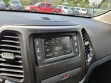 Used 2015 Jeep Cherokee Latitude w/ Comfort/Convenience Group image 4