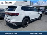 New 2024 Volkswagen Atlas Peak Edition SEL image 4