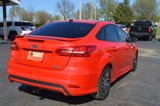 Used 2016 Ford Focus SE w/ SE Sport Package image 6