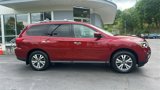 Used 2018 Chevrolet Equinox LS w/ LPO, Floor Liner Package image 5