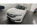 Certified 2017 Honda Accord Touring image 4