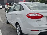 Used 2015 Ford Fiesta SE image 2