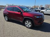 Used 2022 Jeep Compass Latitude image 2