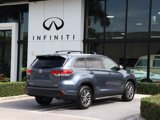 Used 2019 Toyota Highlander XLE image 4