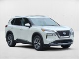 Used 2023 Nissan Rogue SV image 3