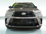 Used 2019 Toyota Highlander SE image 4