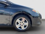 Used 2017 Toyota Corolla LE image 2
