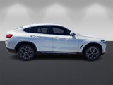Used 2023 BMW X4 xDrive30i w/ Convenience Package image 2