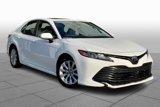 Used 2018 Toyota Camry LE image 2