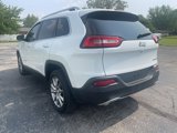 Used 2018 Jeep Cherokee Limited image 2