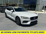 Used 2020 Volvo V60 T5 Momentum image 4