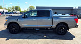 Used 2017 Nissan Titan SL image 3