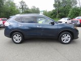 Used 2016 Nissan Rogue SV image 5
