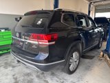 Used 2018 Volkswagen Atlas SEL Premium image 2