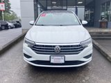 Used 2019 Volkswagen Jetta SE w/ Cold Weather Package image 2