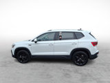 Used 2022 Volkswagen Taos SEL w/ Panoramic Sunroof Package image 2