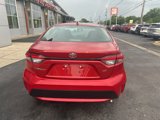 Used 2021 Toyota Corolla LE image 3
