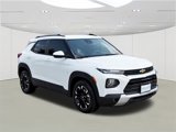 Used 2022 Chevrolet TrailBlazer LT w/ Convenience Package image 3