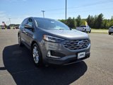 Certified 2022 Ford Edge Titanium image 2
