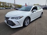 Used 2022 Toyota Avalon XLE image 3