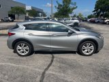 Used 2018 INFINITI QX30 image 2