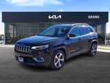 Used 2020 Jeep Cherokee Limited w/ Luxury Group image 4