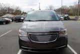 Used 2016 Chrysler Town & Country Limited Platinum image 2