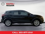 Used 2021 Nissan Rogue Sport S image 2