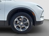 Used 2023 Chevrolet Blazer LT image 2
