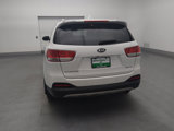Used 2017 Kia Sorento EX image 6