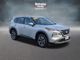 Used 2023 Nissan Rogue SV image 5