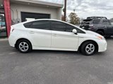 Used 2013 Toyota Prius Three image 2