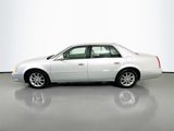Used 2010 Cadillac DTS Luxury image 4