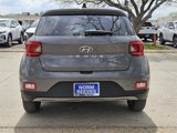 Certified 2022 Hyundai Venue SE image 4