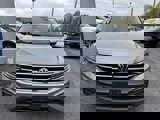 Used 2022 Volkswagen Tiguan SE image 3