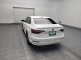 Used 2019 Volkswagen Jetta SE w/ Cold Weather Package image 5