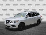 Used 2017 Nissan Pathfinder Platinum image 5