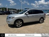 Used 2015 Nissan Pathfinder Platinum image 2