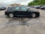 Used 2020 Toyota Camry LE image 3