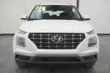 New 2025 Hyundai Venue SEL image 3