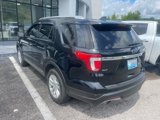 Used 2018 Ford Explorer XLT image 2