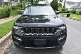 Used 2023 Jeep Grand Cherokee 4WD 4xe image 3