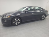 Used 2022 Nissan Altima 2.5 SV image 2