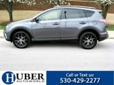 Used 2018 Toyota RAV4 SE image 2