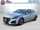 Used 2023 Nissan Altima 2.5 SV w/ SV Premium Package image 3