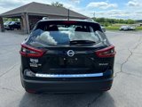 Used 2022 Nissan Rogue Sport SV image 5