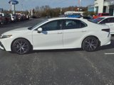 Used 2023 Toyota Camry SE image 3