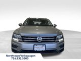 Used 2020 Volkswagen Tiguan SE w/ Panoramic Sunroof Package image 3